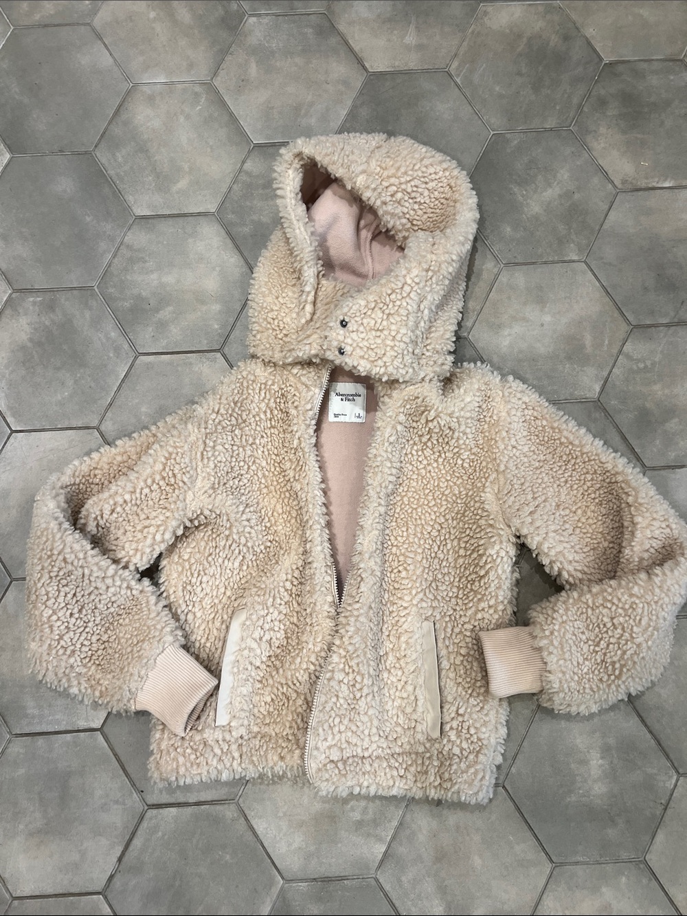 Abercrombie Cozy Sherpa Hoodie Jacket - Cream